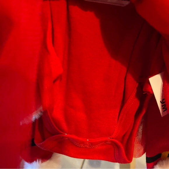 Baby Essentials Santa 4-Piece Bodysuit,tule,Leg Warmers & Headband Size 9 Months - Picture 9 of 17